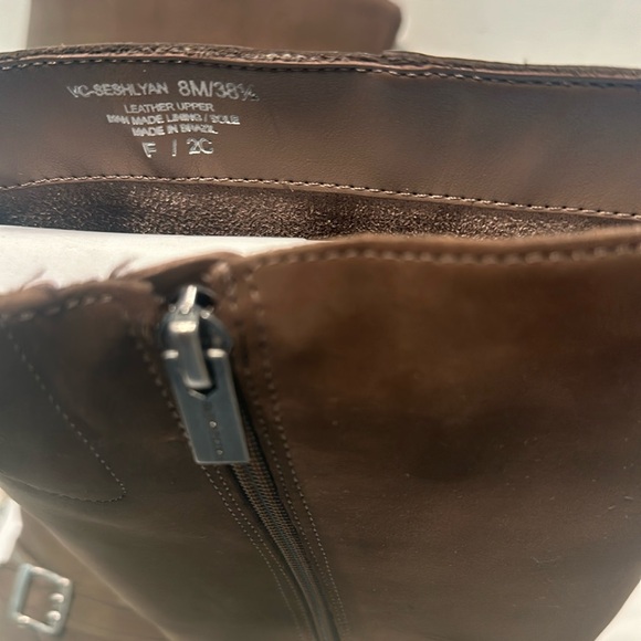 Vince CAMUTO Brown Leather Block Heel Boots with side buckle and zipper. - Picture 5 of 11